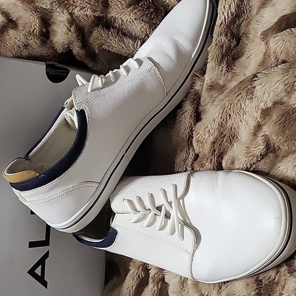 Aldo Other - Aldo Men's Dwain White Low-Top Sneakers